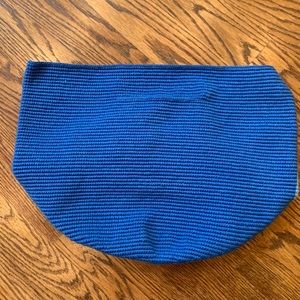 Soraya Hennessy bucket bag NWT